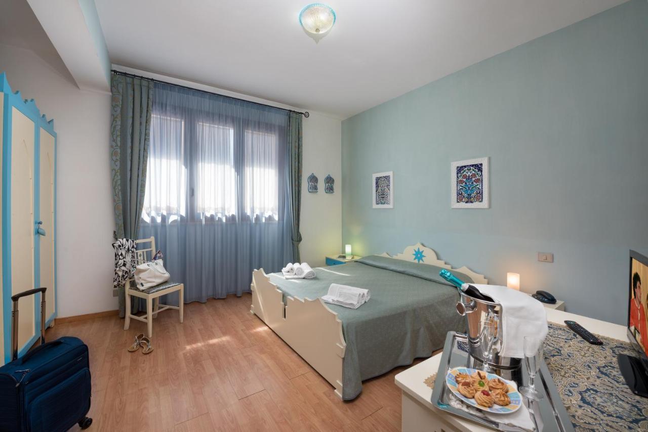 Hotel Halimeda ซานวิโต โลคาโป ภายนอก รูปภาพ